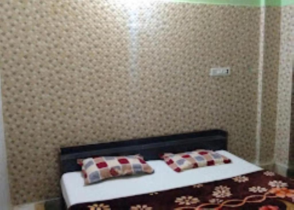 Maatu Shri Comfort Stay-Guest House Mathura Exterior foto